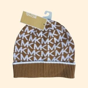 NWT Michael Kors Winter Beanie